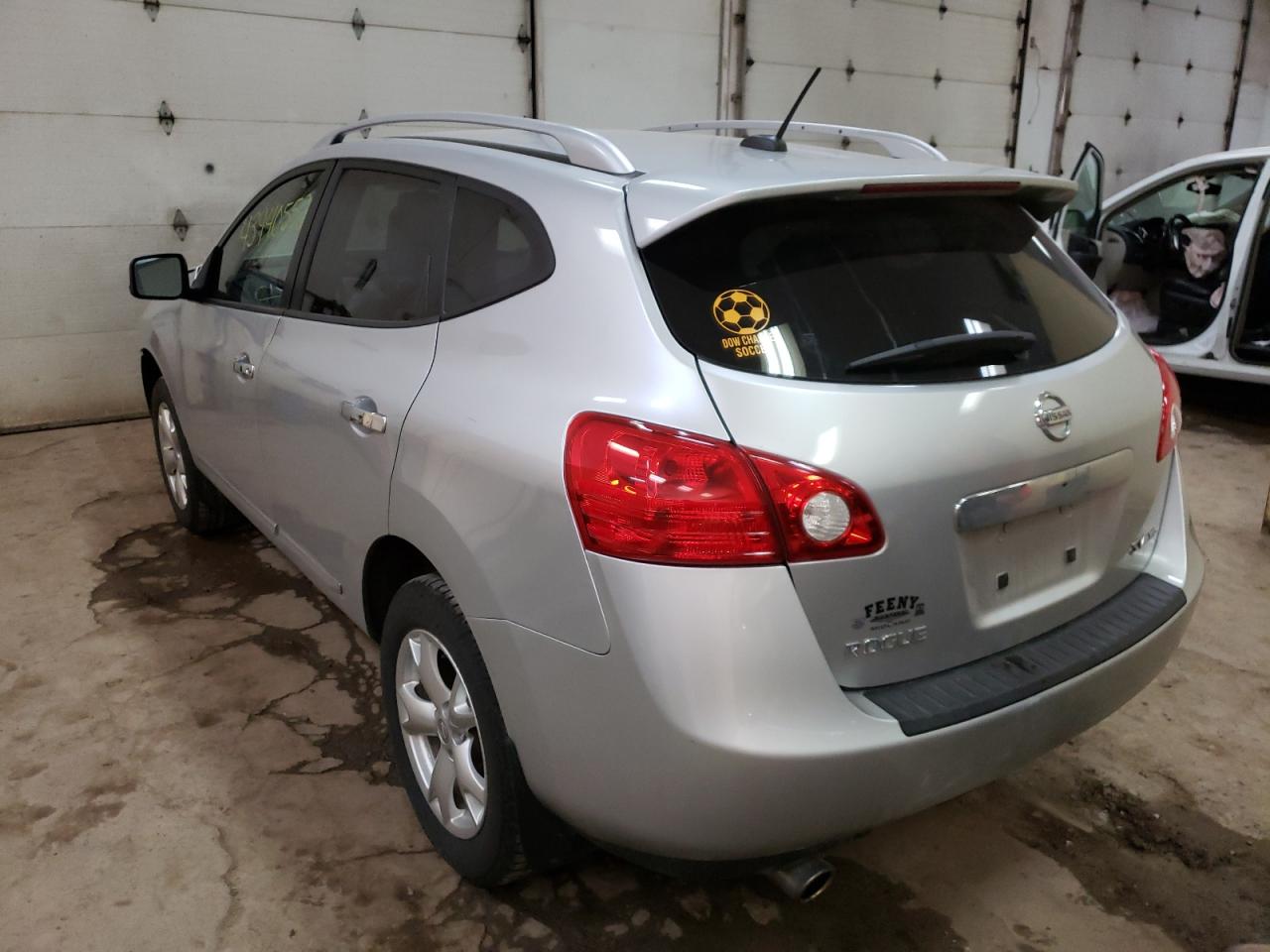Photo 3 from auction – 2011 NISSAN ROGUE S with VIN JN8AS5MV0BW293453