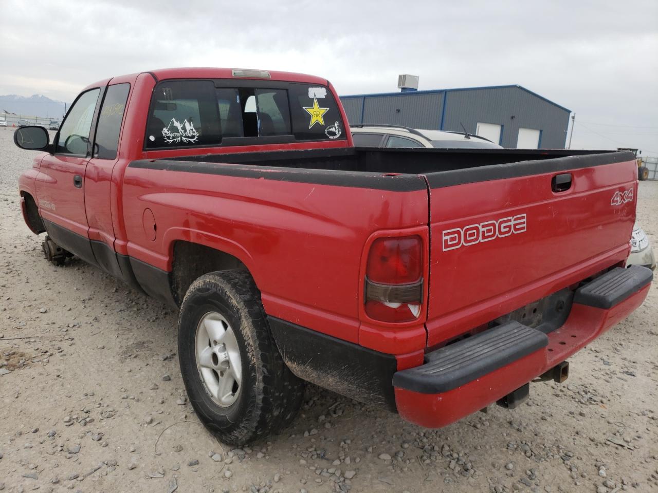 Photo 3 from auction – 2000 DODGE RAM 1500 with VIN 3B7HF13Z1YG111147