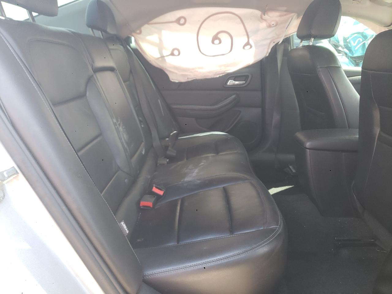 Photo 6 from auction – 2016 CHEVROLET MALIBU LIM with VIN 1G11E5SA4GF136091
