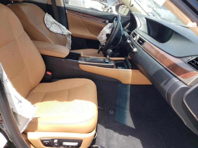 Photo 5 from auction – 2015 LEXUS GS 350 with VIN JTHBE1BL2FA016662