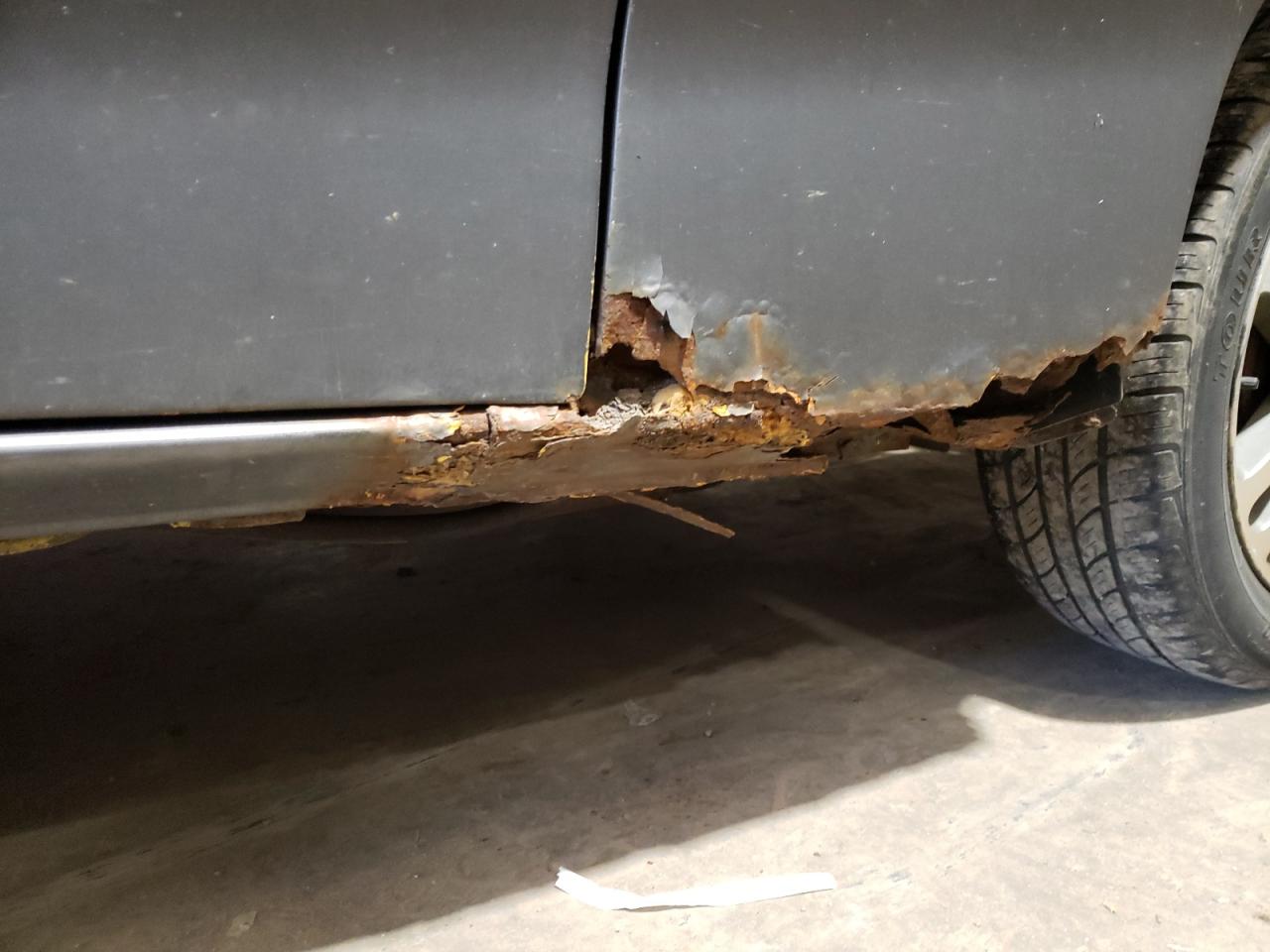 Photo 10 from auction – 2004 CHEVROLET CAVALIER with VIN 1G1JC12F247210396