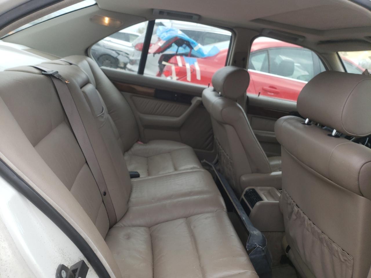 Photo 6 from auction – 1995 BMW 540 I AUTO with VIN WBAHE6321SGF33229