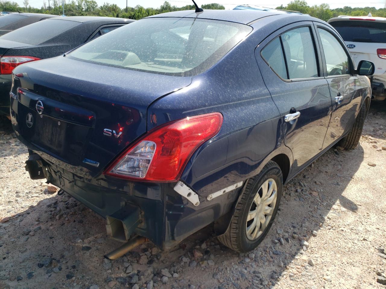 Photo 4 from auction – 2012 NISSAN VERSA S with VIN 3N1CN7AP8CL817519