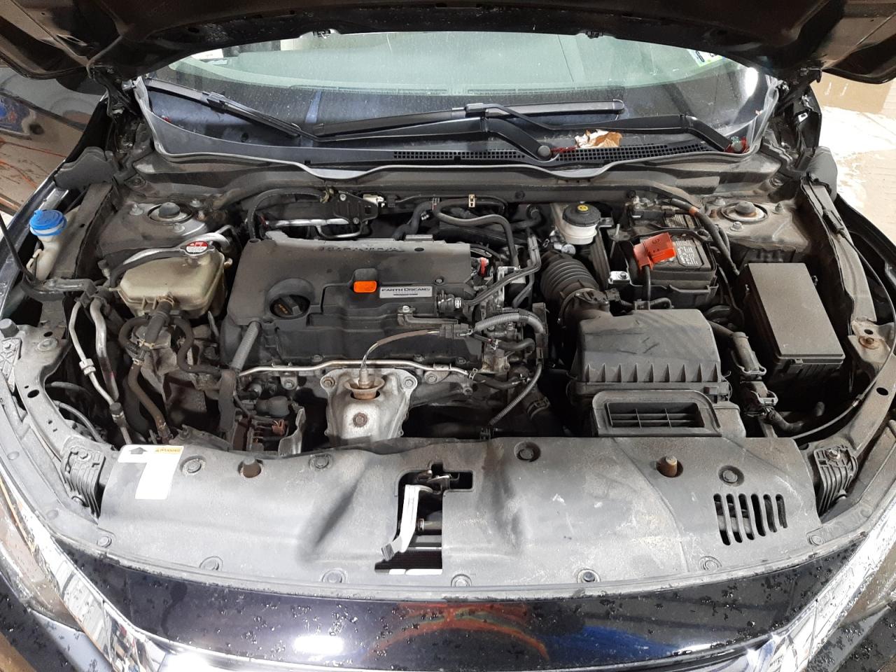 Photo 7 from auction – 2016 HONDA CIVIC LX with VIN 2HGFC2F53GH529241
