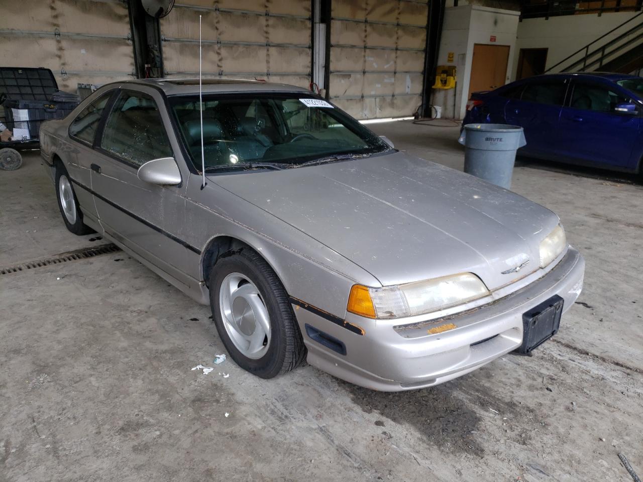 FORD THUNDERBIR 1990 with VIN 1FAPP64R0LH167038 - Photo from auction