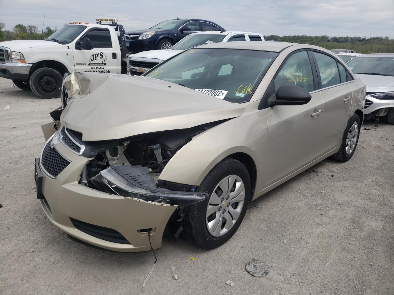 Photo 2 from auction – 2012 CHEVROLET CRUZE LS with VIN 1G1PC5SH5C7125585