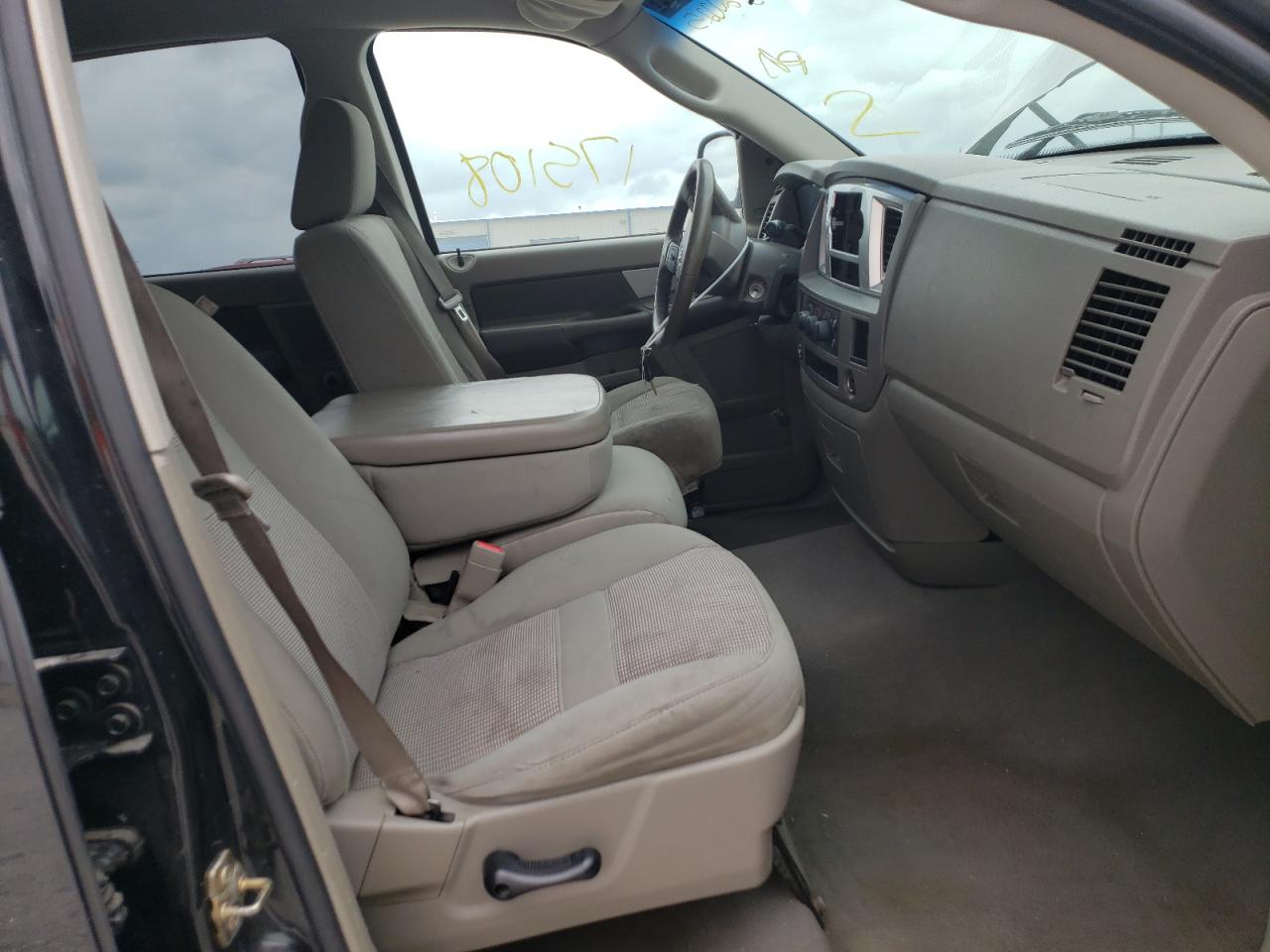 Photo 5 from auction – 2007 DODGE RAM 1500 S with VIN 1D7HA18297J520025
