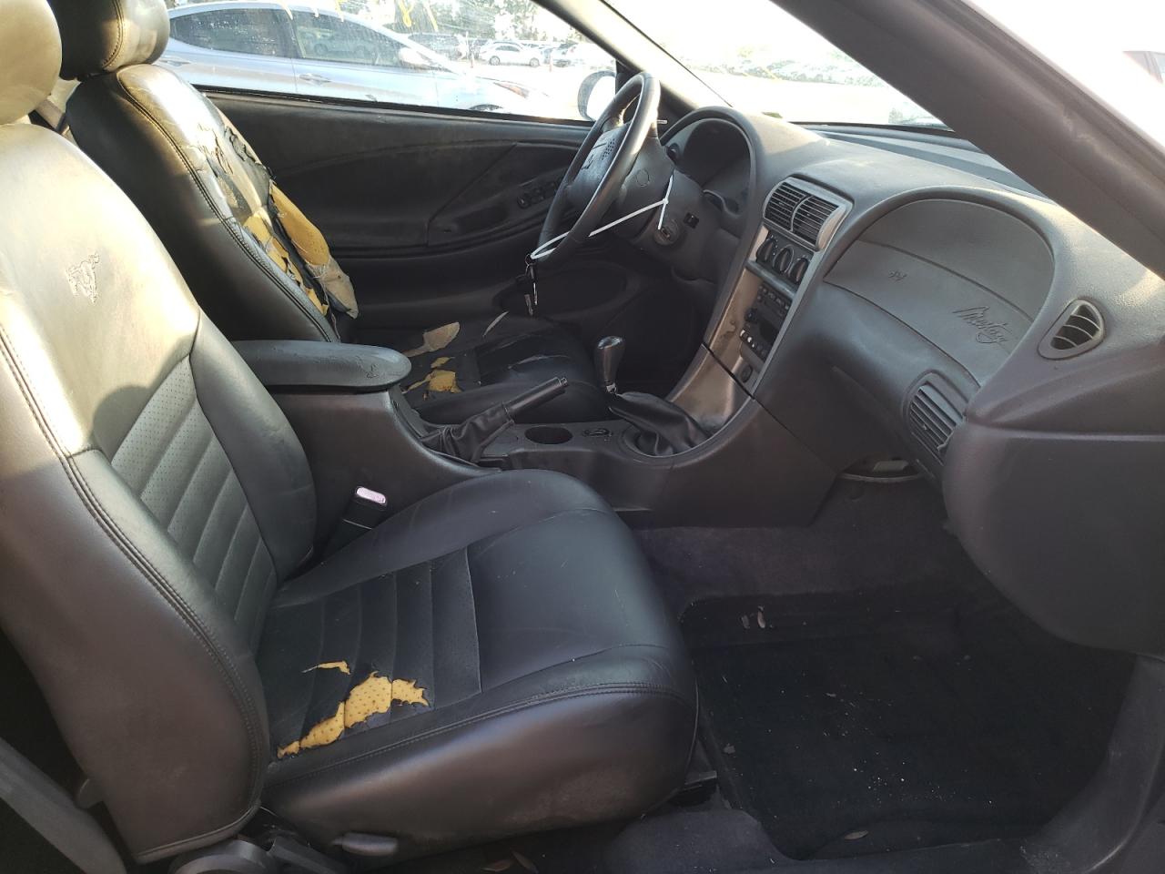 Photo 5 from auction – 2003 FORD MUSTANG GT with VIN 1FAFP45X33F370868
