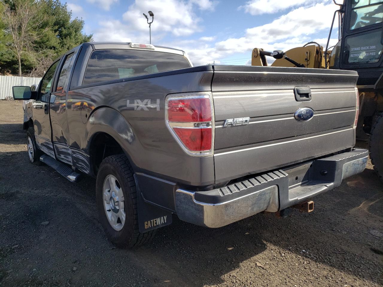 Photo 3 from auction – 2010 FORD F150 SUPER with VIN 1FTEX1E89AFA81746