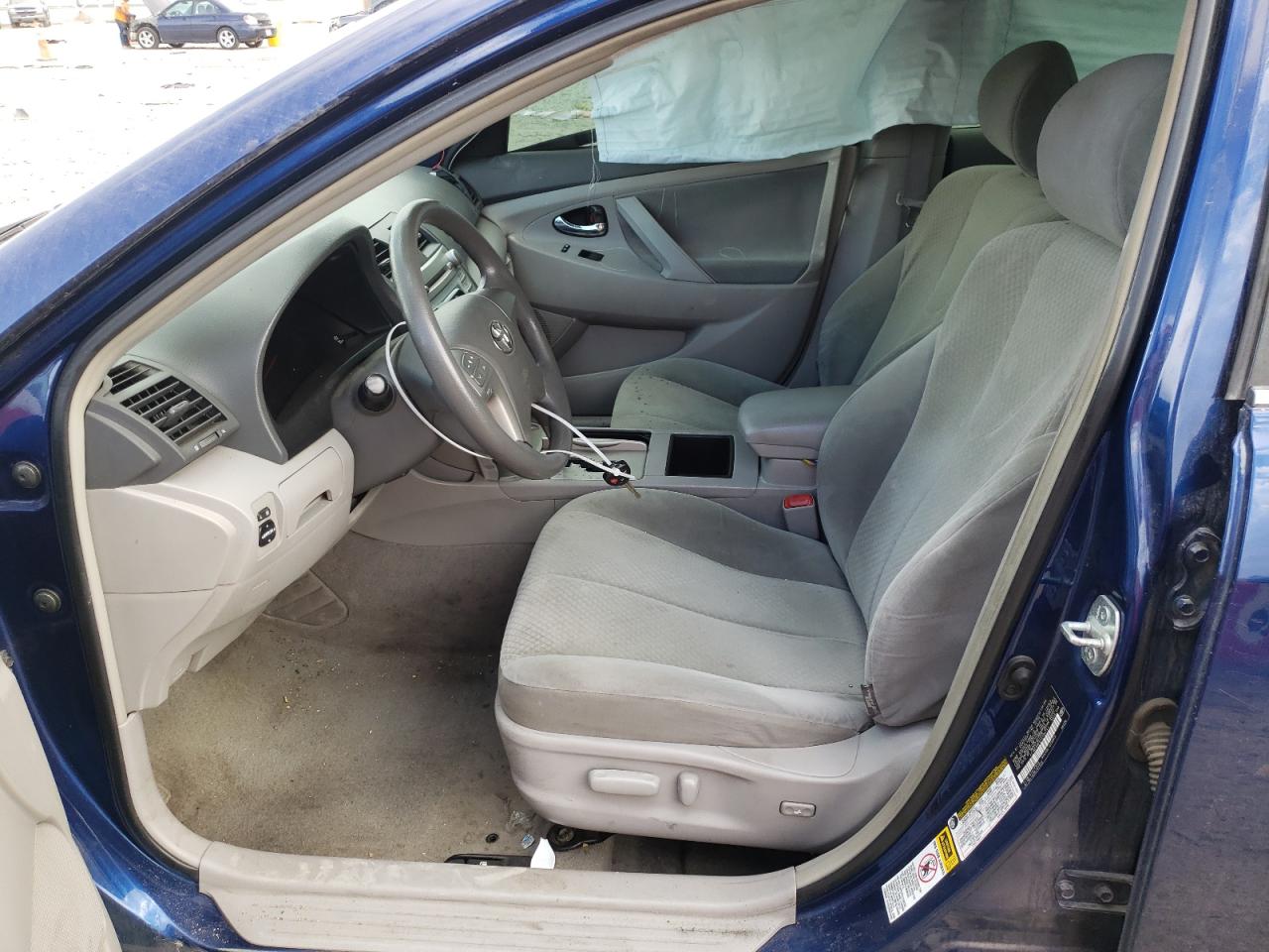 Photo 5 from auction – 2007 TOYOTA CAMRY CE with VIN 4T1BE46K07U104741