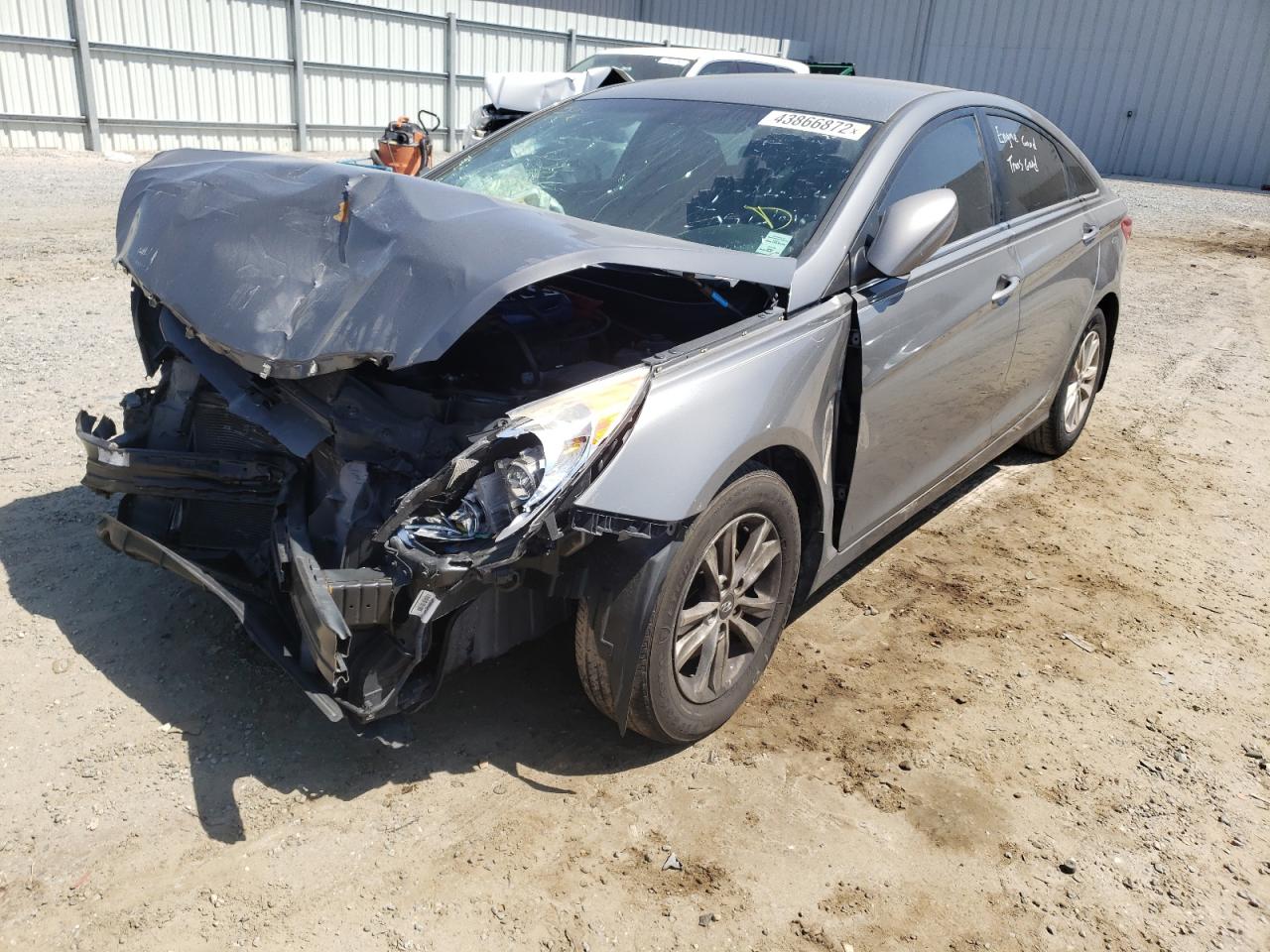 Photo 2 from auction – 2012 HYUNDAI SONATA GLS with VIN 5NPEB4AC1CH484896