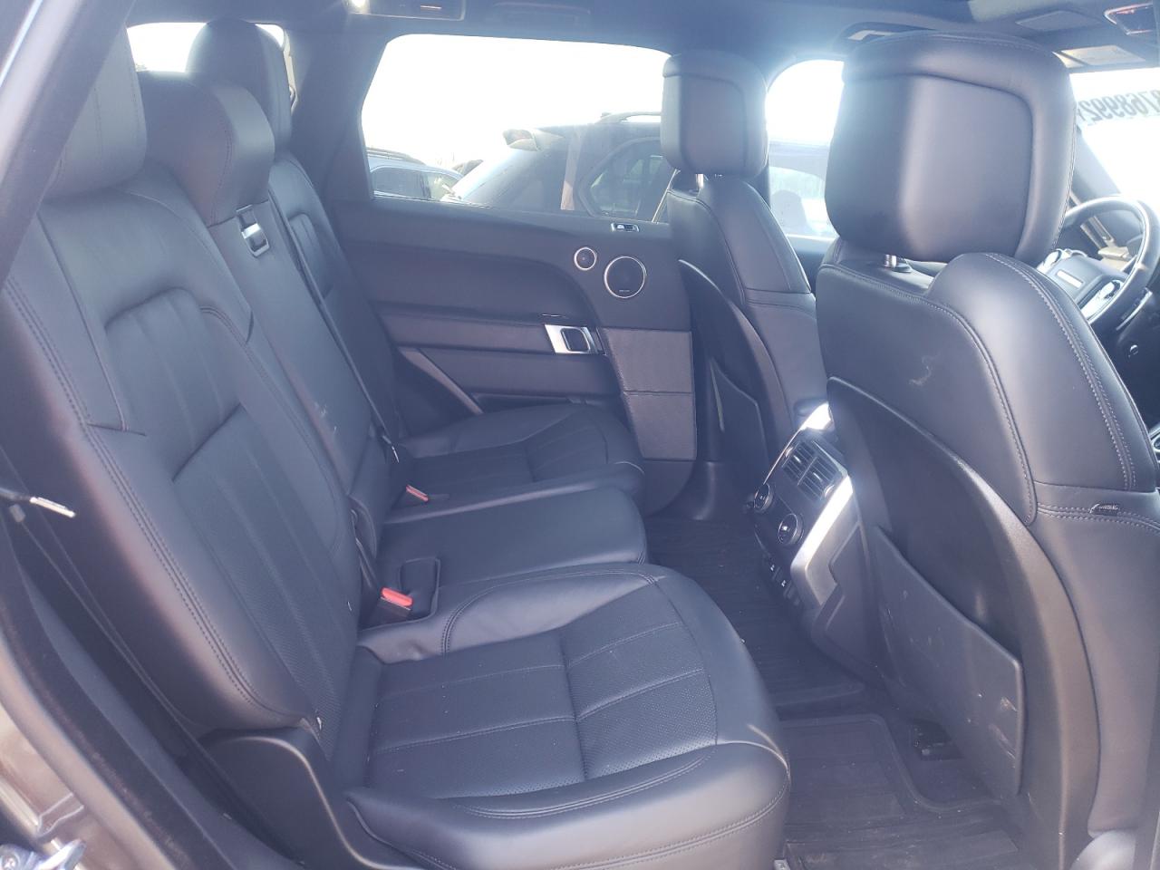 Photo 6 from auction – 2021 LAND ROVER RANGE ROVE with VIN SALWR2SU2MA762668