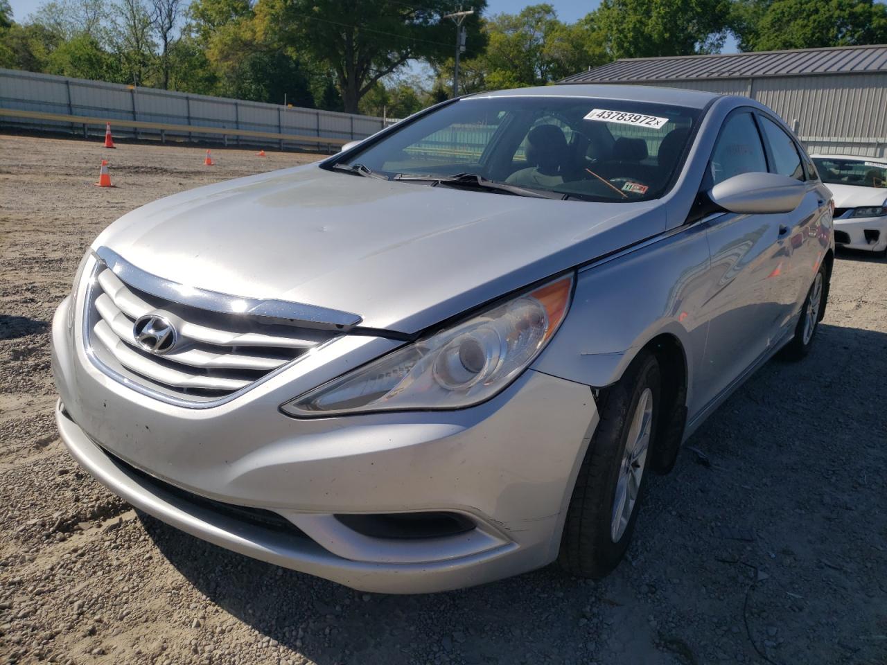 Photo 2 from auction – 2012 HYUNDAI SONATA GLS with VIN 5NPEB4AC8CH368126