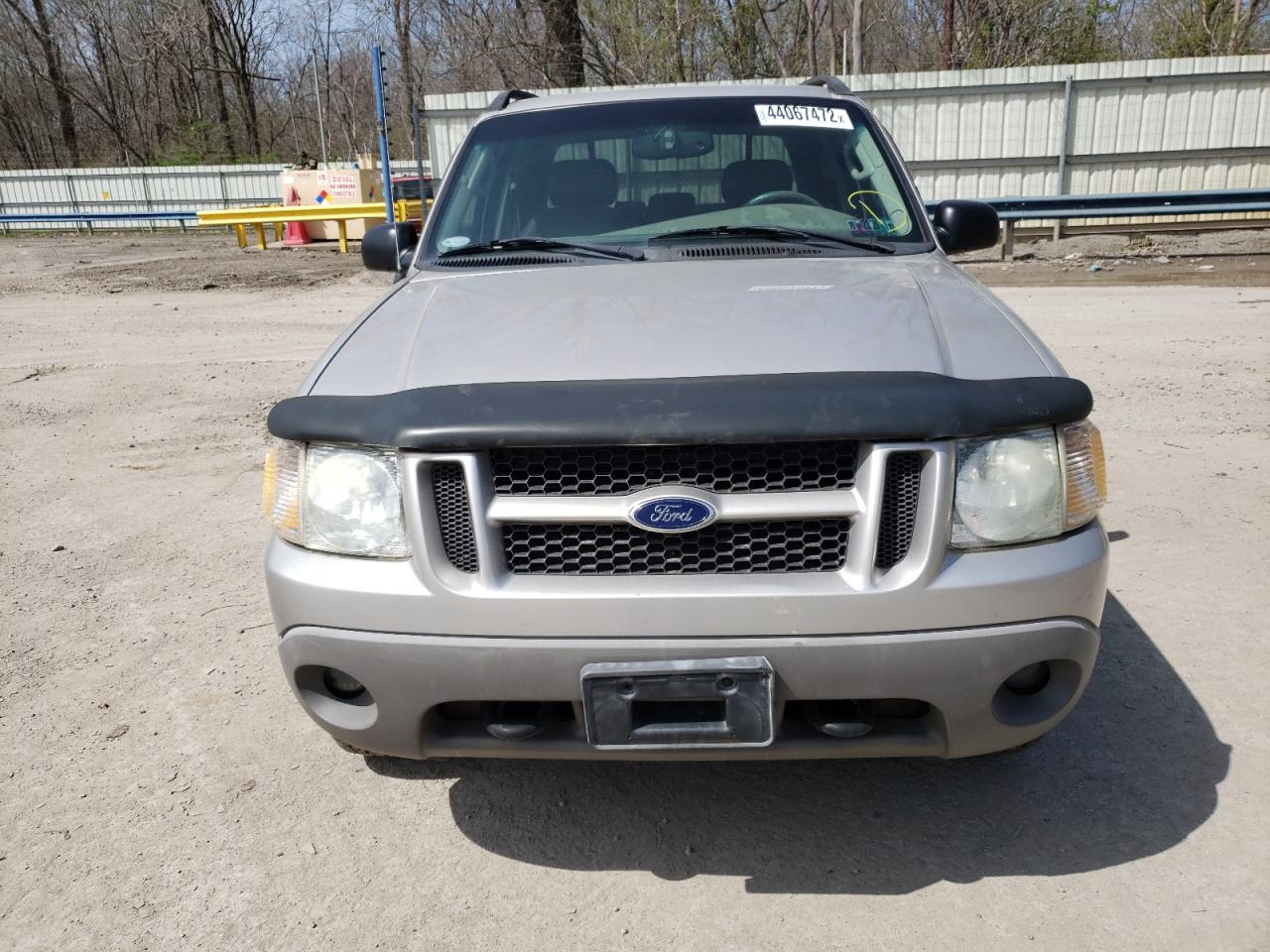 Photo 9 from auction – 2003 FORD EXPLORER S with VIN 1FMZU77E93UB90329