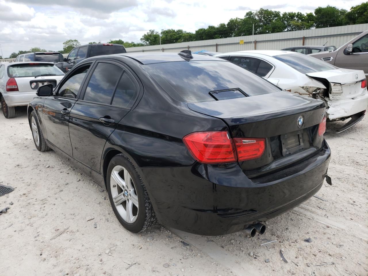Photo 3 from auction – 2013 BMW 328 I with VIN WBA3A5G55DNP23695