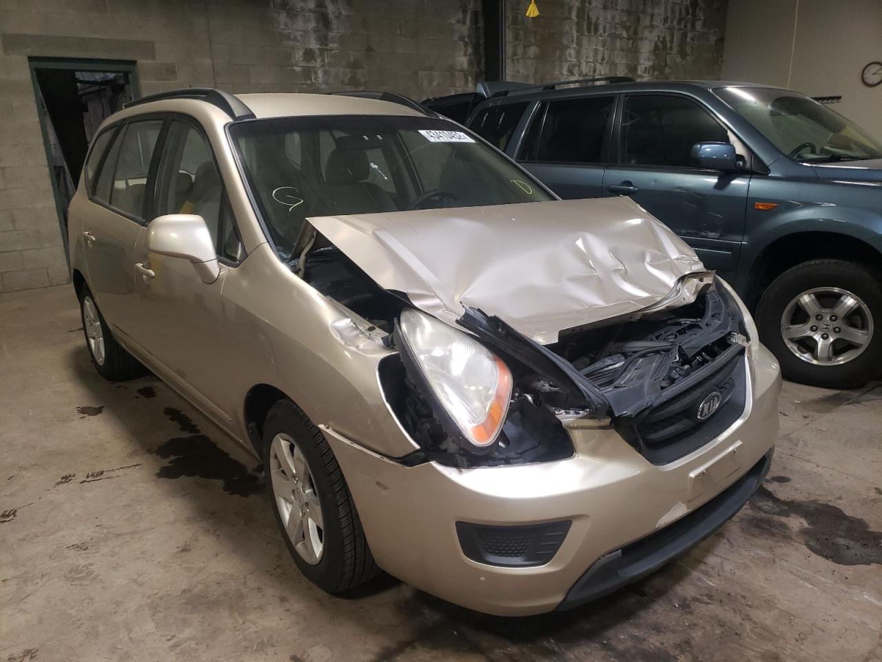 KIA RONDO LX 2008 with VIN KNAFG526087134687 - Photo from auction