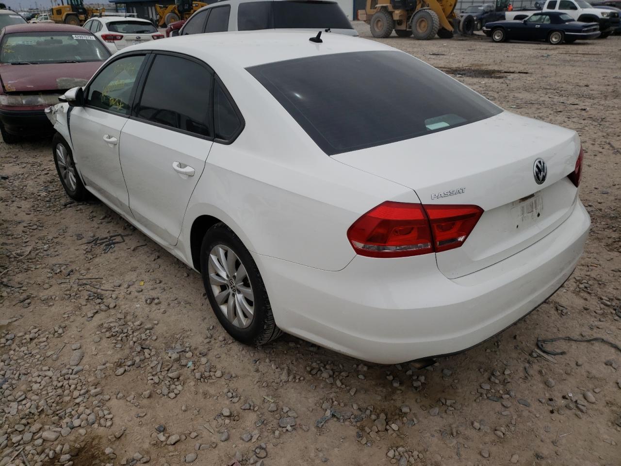 Photo 3 from auction – 2012 VOLKSWAGEN PASSAT S with VIN 1VWAP7A35CC029124