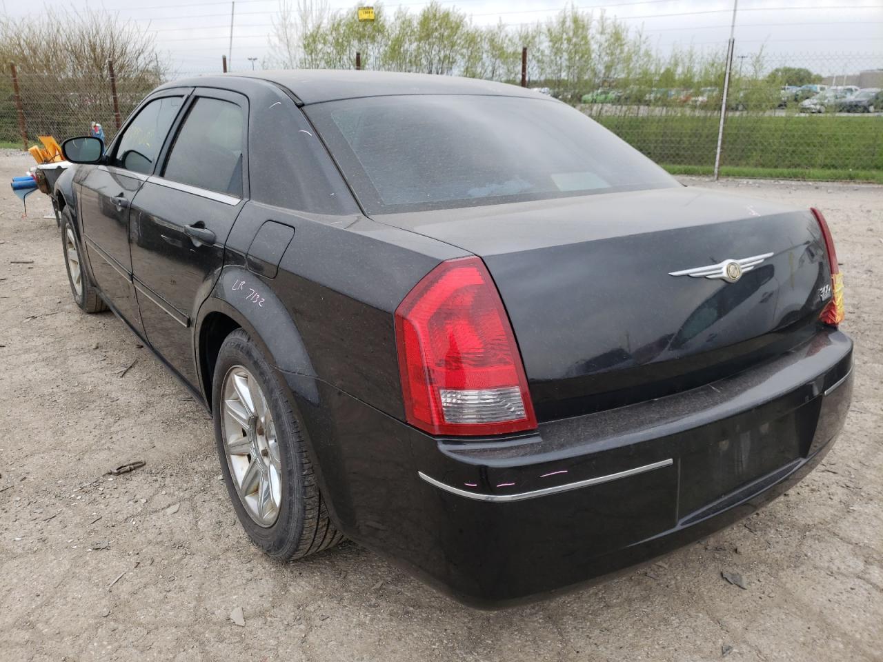 Photo 3 from auction – 2005 CHRYSLER 300 TOURIN with VIN 2C3JA53G85H595422