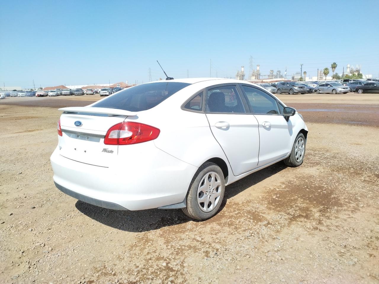 Photo 4 from auction – 2011 FORD FIESTA S with VIN 3FADP4AJ0BM177200