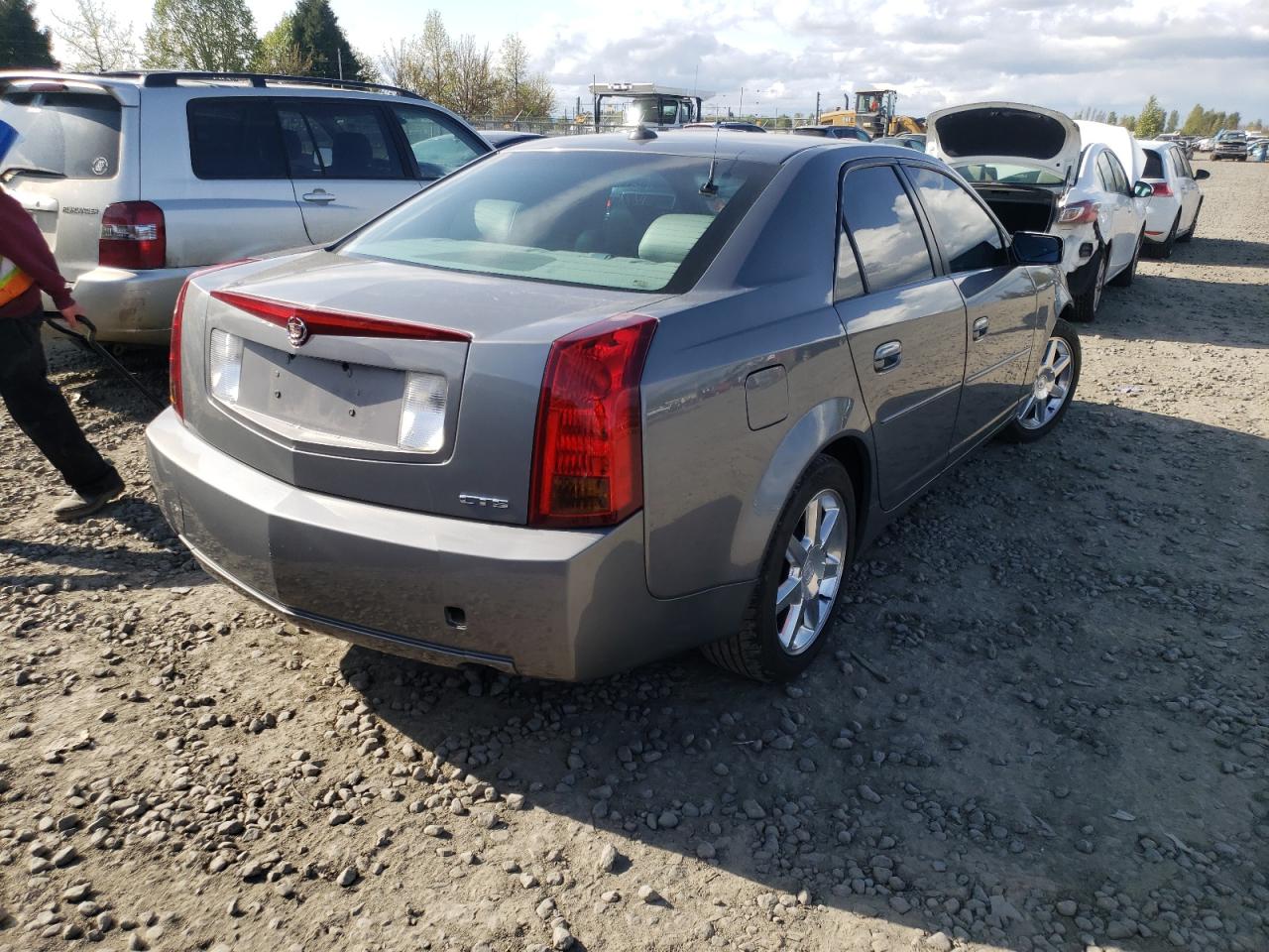 Photo 4 from auction – 2004 CADILLAC CTS with VIN 1G6DM577040156196