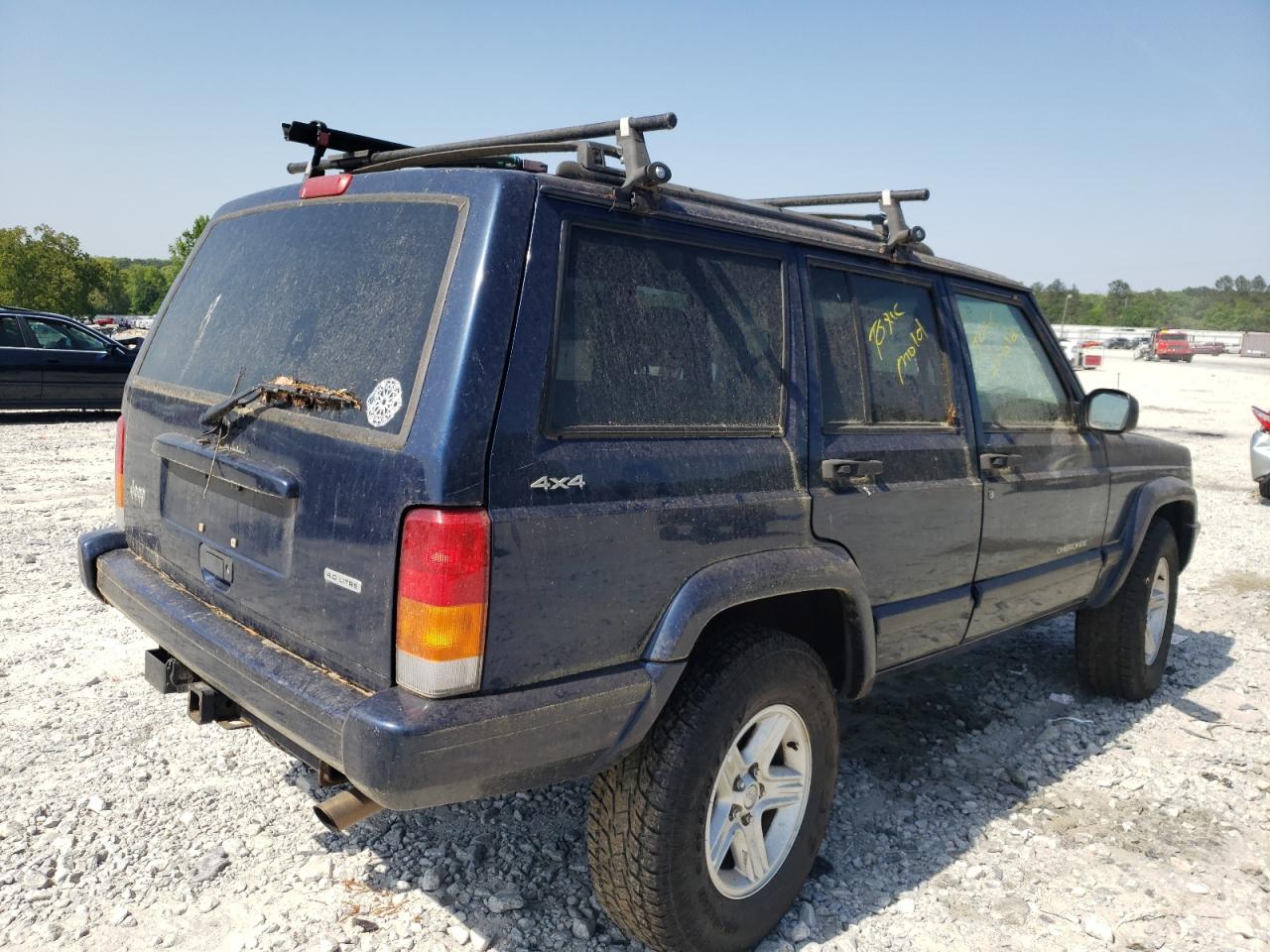 Photo 4 from auction – 2001 JEEP CHEROKEE C with VIN 1J4FF58S81L542324