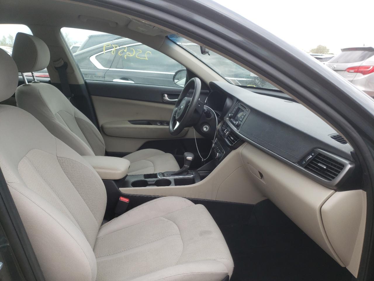 Photo 5 from auction – 2016 KIA OPTIMA LX with VIN KNAGT4L39G5073431