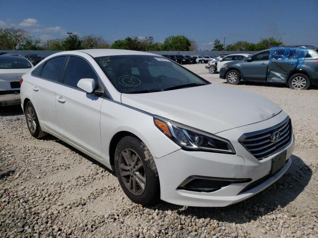 HYUNDAI SONATA SE 2017 with VIN 5NPE24AF6HH565622 - Photo from auction