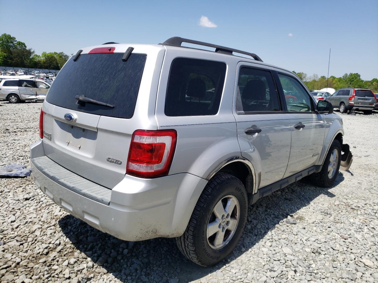 Photo 4 from auction – 2008 FORD ESCAPE XLT with VIN 1FMCU93Z28KA51978
