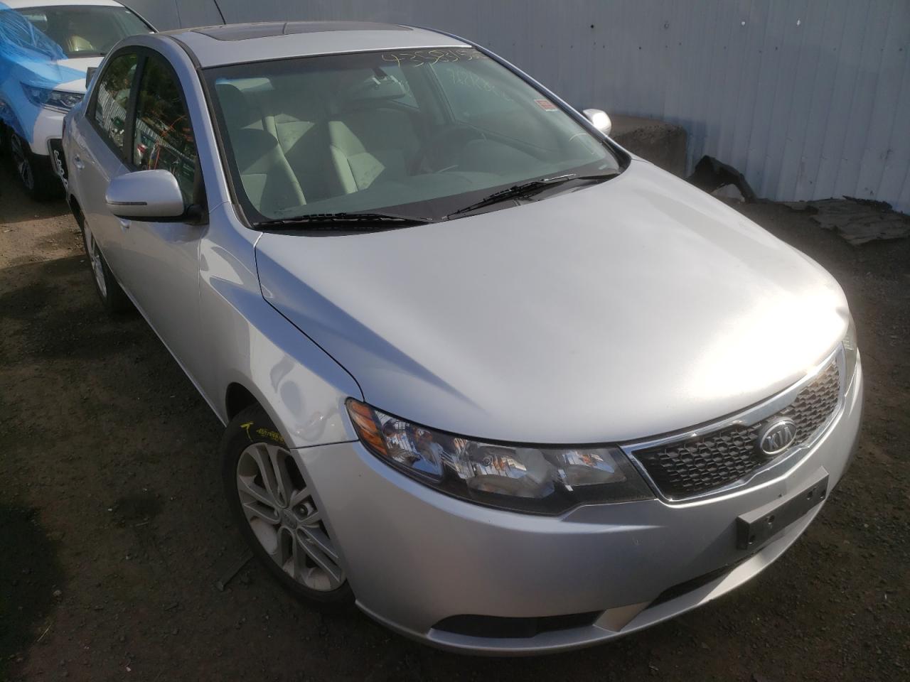 KIA FORTE EX 2012 with VIN KNAFU4A22C5486241 - Photo from auction