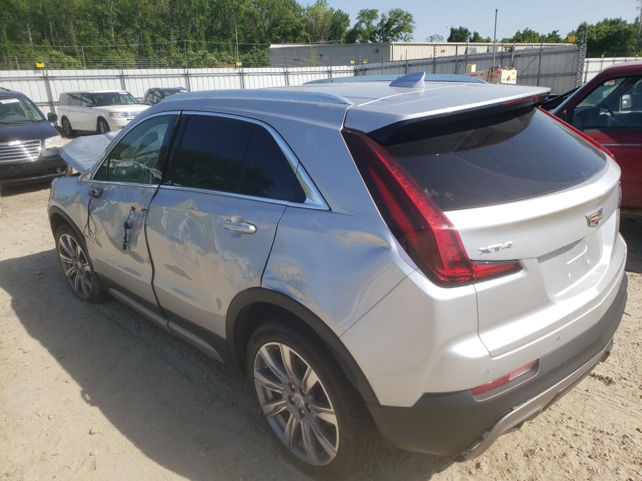 Photo 3 from auction – 2019 CADILLAC XT4 PREMIU with VIN 1GYFZCR44KF216578