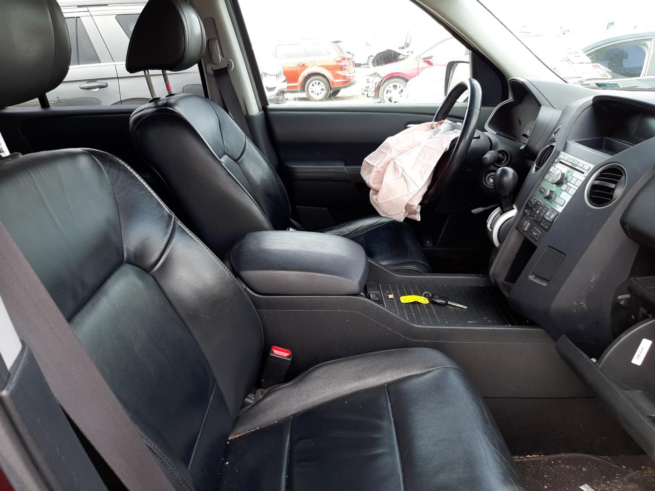 Photo 5 from auction – 2011 HONDA PILOT EXL with VIN 5FNYF3H5XBB020876