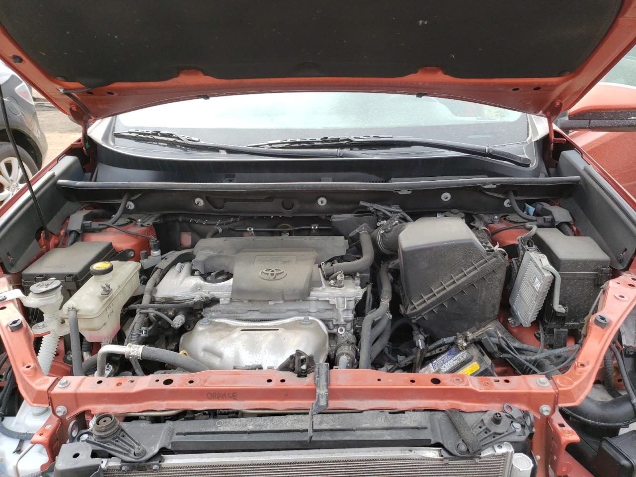 Photo 7 from auction – 2016 TOYOTA RAV4 XLE with VIN 2T3WFREV3GW262943