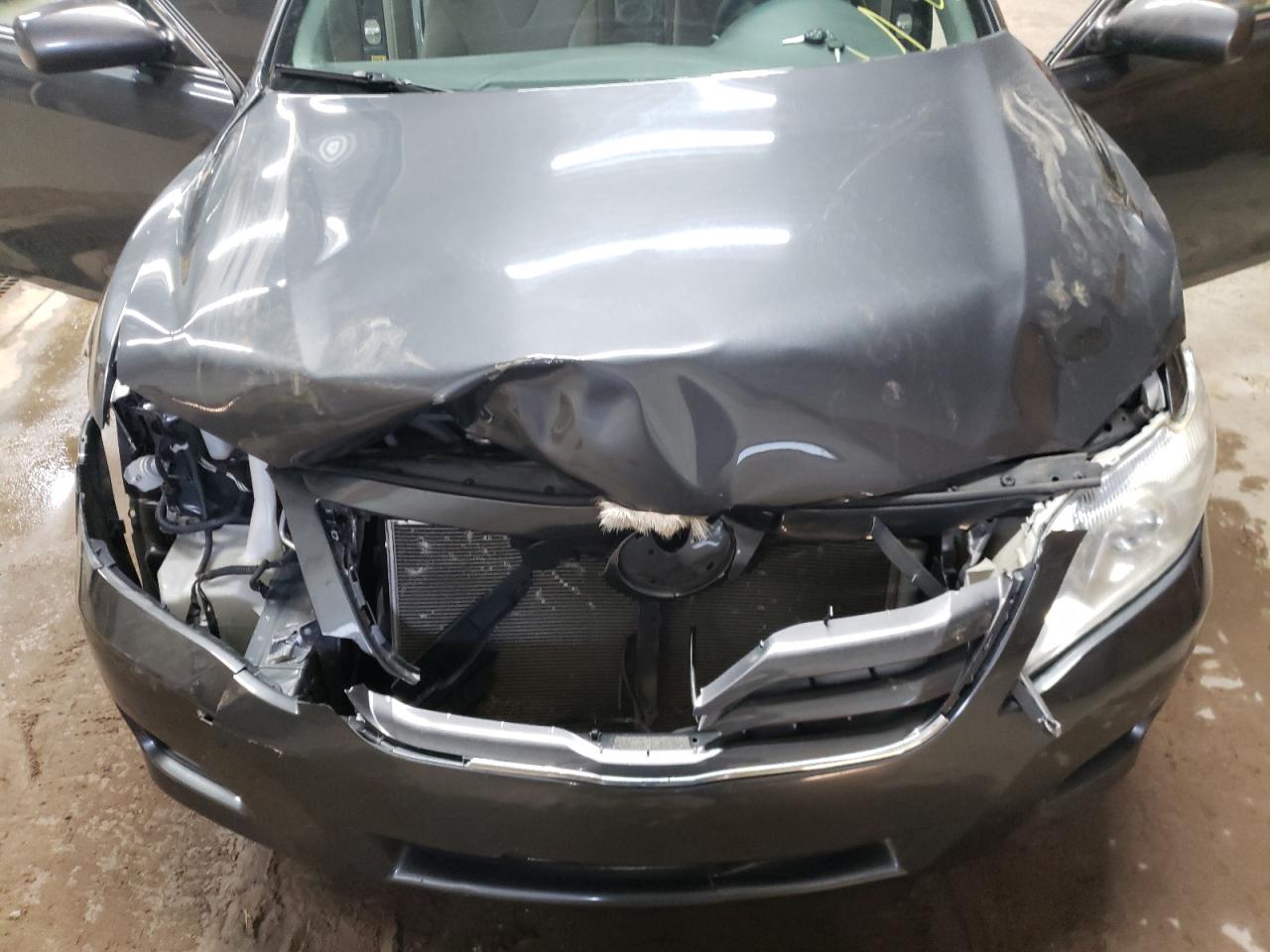 Photo 7 from auction – 2010 TOYOTA CAMRY BASE with VIN 4T1BF3EKXAU007398