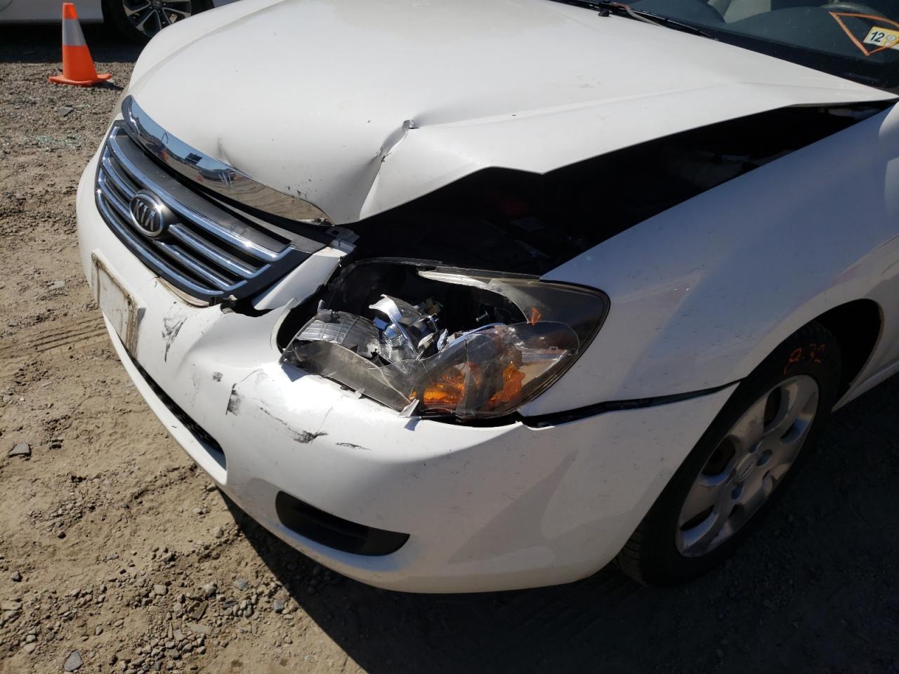 Photo 9 from auction – 2009 KIA SPECTRA EX with VIN KNAFE222X95655155