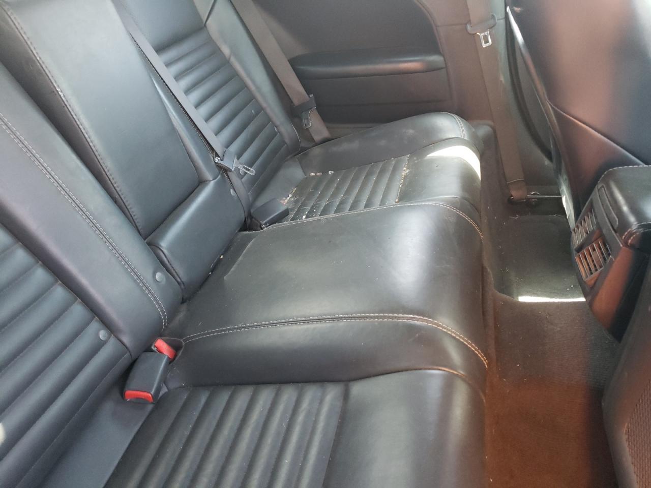 Photo 6 from auction – 2010 DODGE CHALLENGER with VIN 2B3CJ5DT4AH277874