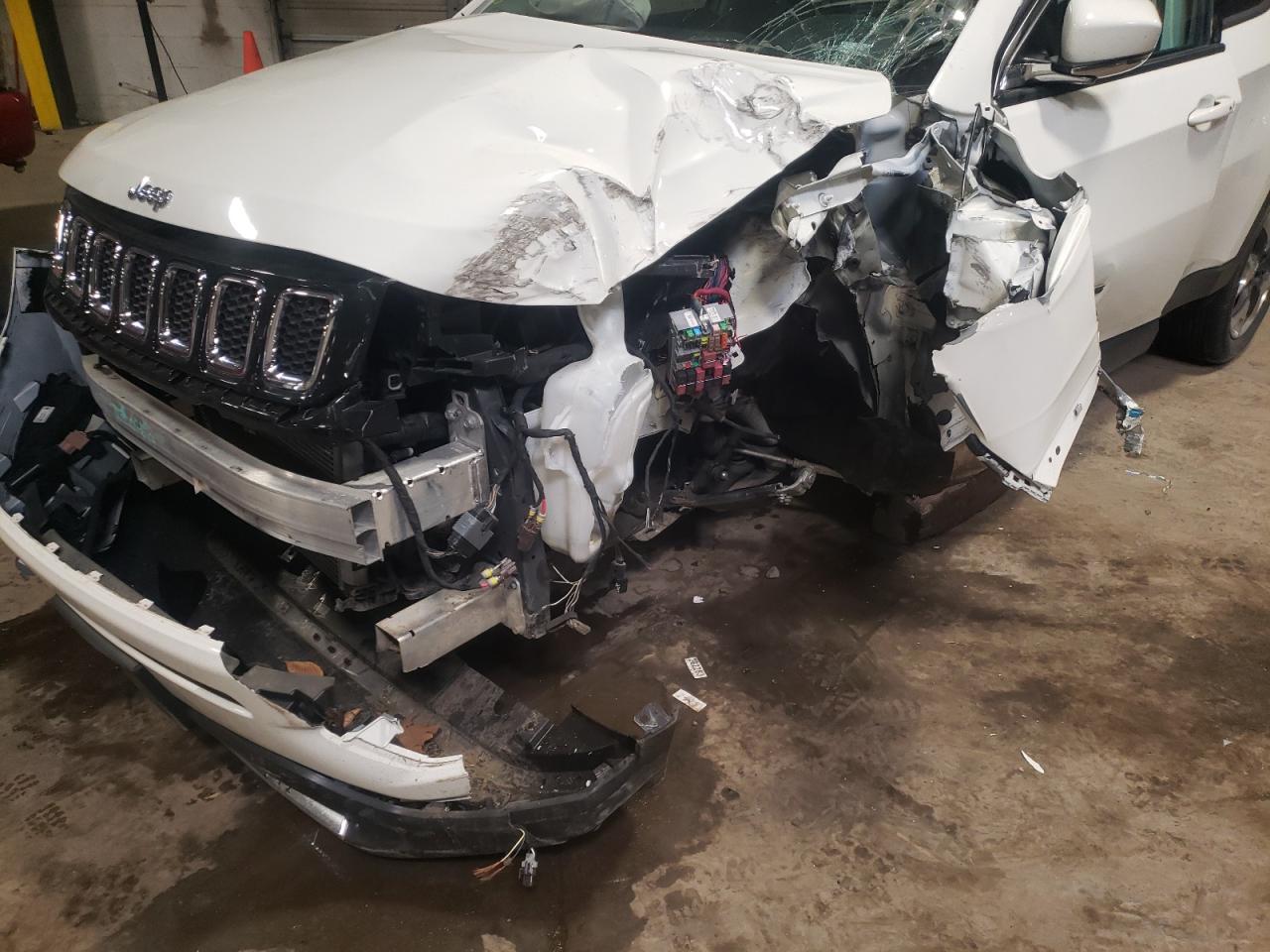 Photo 9 from auction – 2020 JEEP COMPASS LI with VIN 3C4NJCCB0LT179732