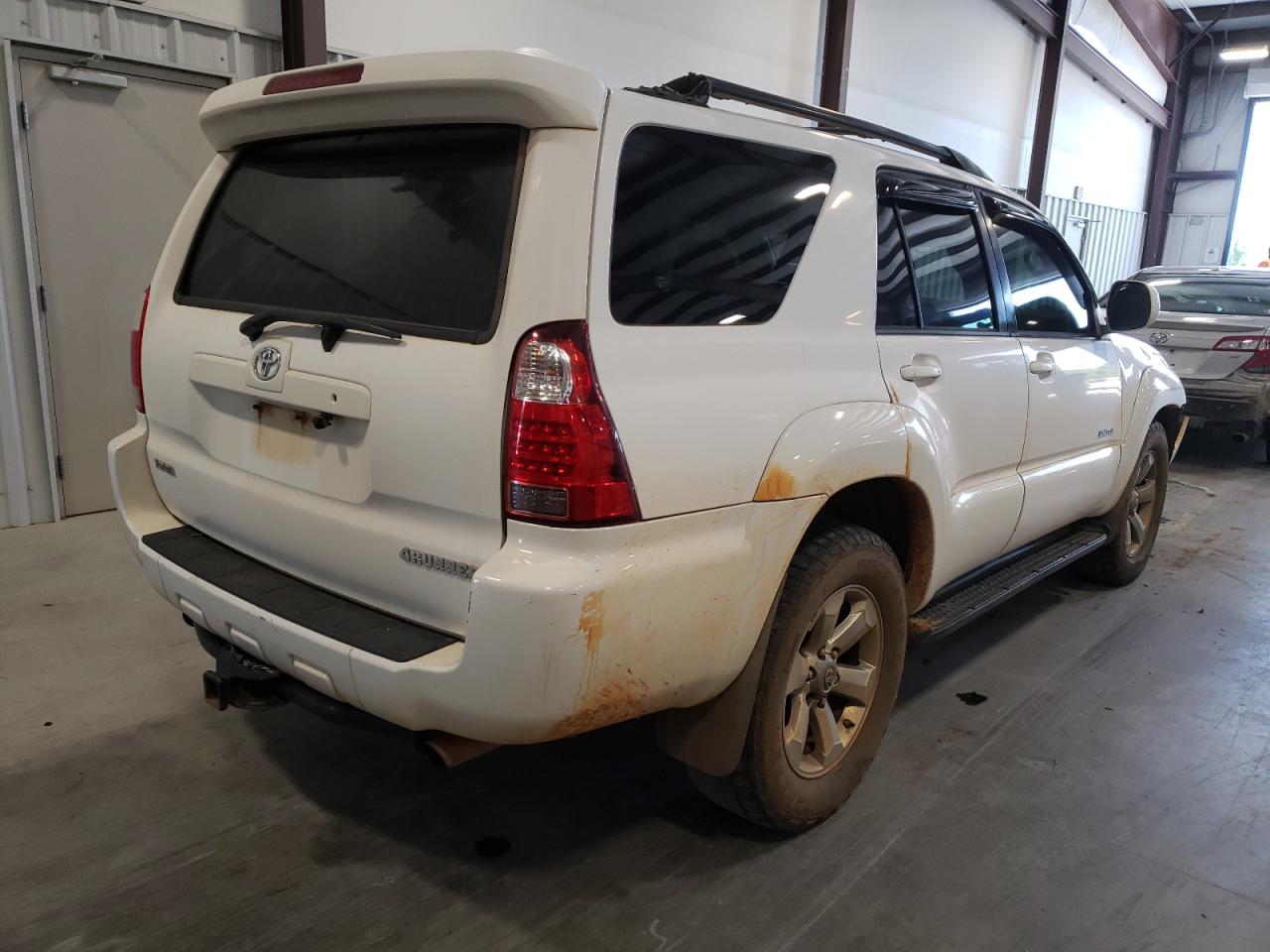 Photo 4 from auction – 2008 TOYOTA 4RUNNER LI with VIN JTEZU17R78K010204