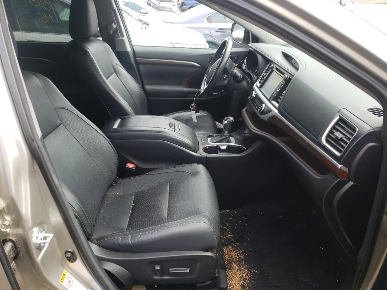 Photo 5 from auction – 2015 TOYOTA HIGHLANDER with VIN 5TDDKRFH2FS156625