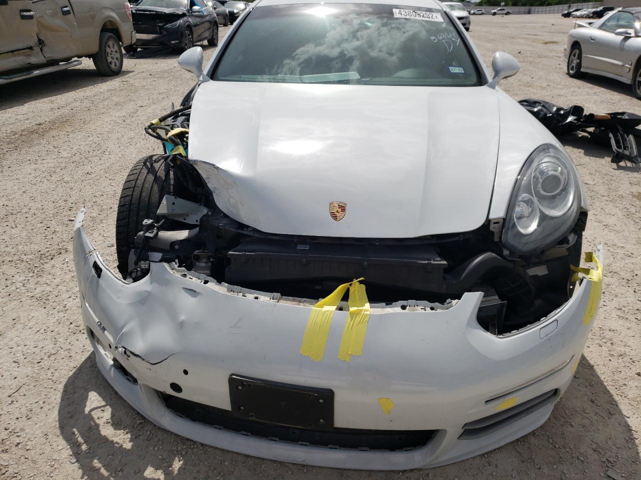 Photo 9 from auction – 2016 PORSCHE PANAMERA S with VIN WP0AB2A73GL050714