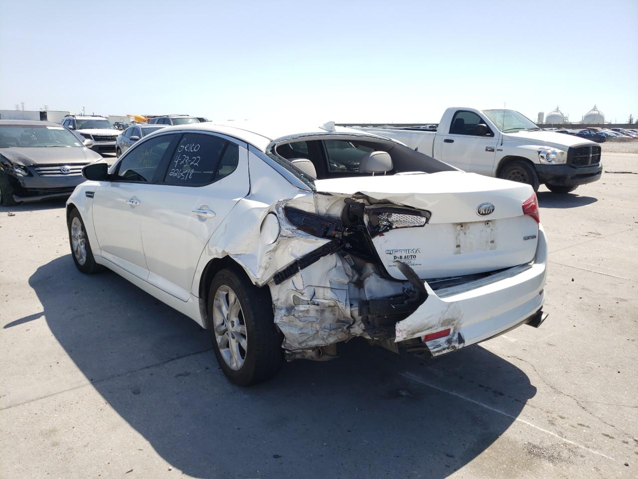 Photo 3 from auction – 2013 KIA OPTIMA EX with VIN 5XXGN4A76DG226518