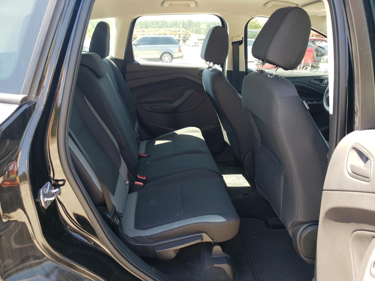 Photo 6 from auction – 2016 FORD ESCAPE S with VIN 1FMCU0F76GUC51870
