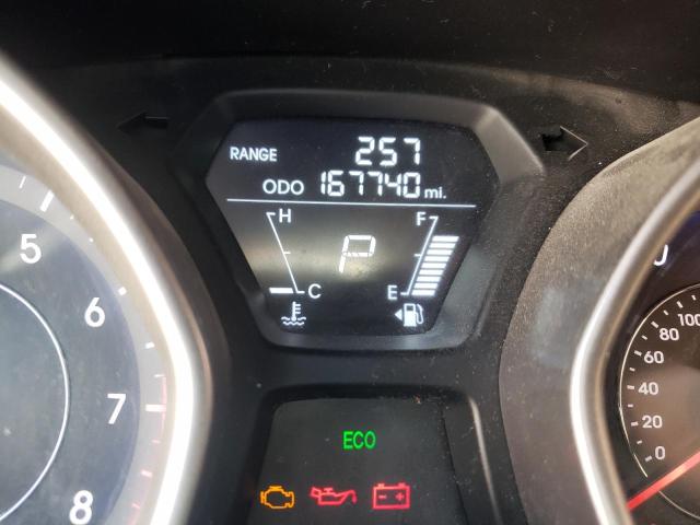 Photo 8 from auction – 2012 HYUNDAI ELANTRA GL with VIN 5NPDH4AE9CH120141