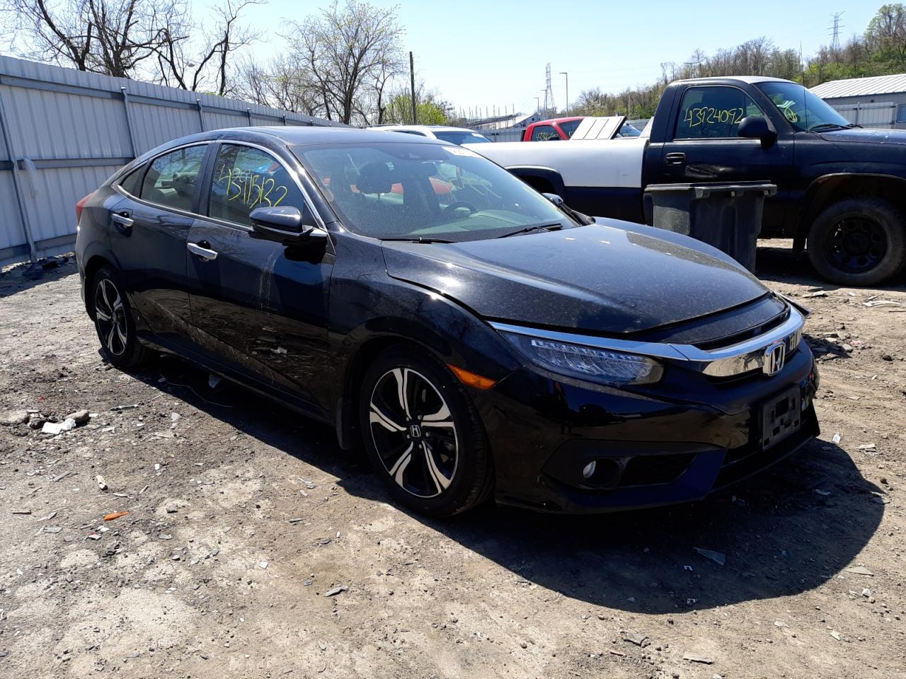 HONDA CIVIC TOUR 2016 with VIN 2HGFC1F90GH630735 - Photo from auction