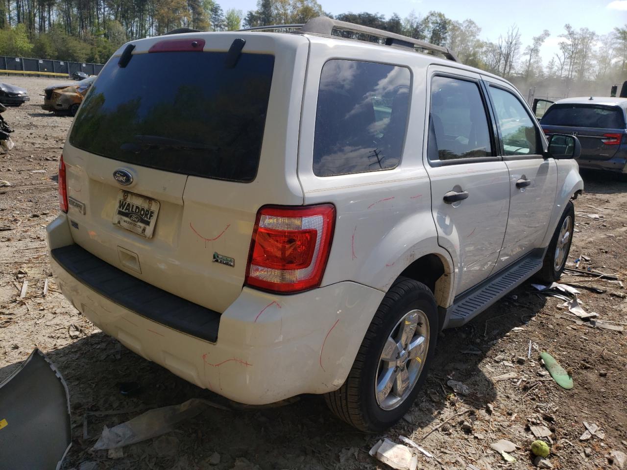 Photo 4 from auction – 2011 FORD ESCAPE XLT with VIN 1FMCU9DG1BKC46782
