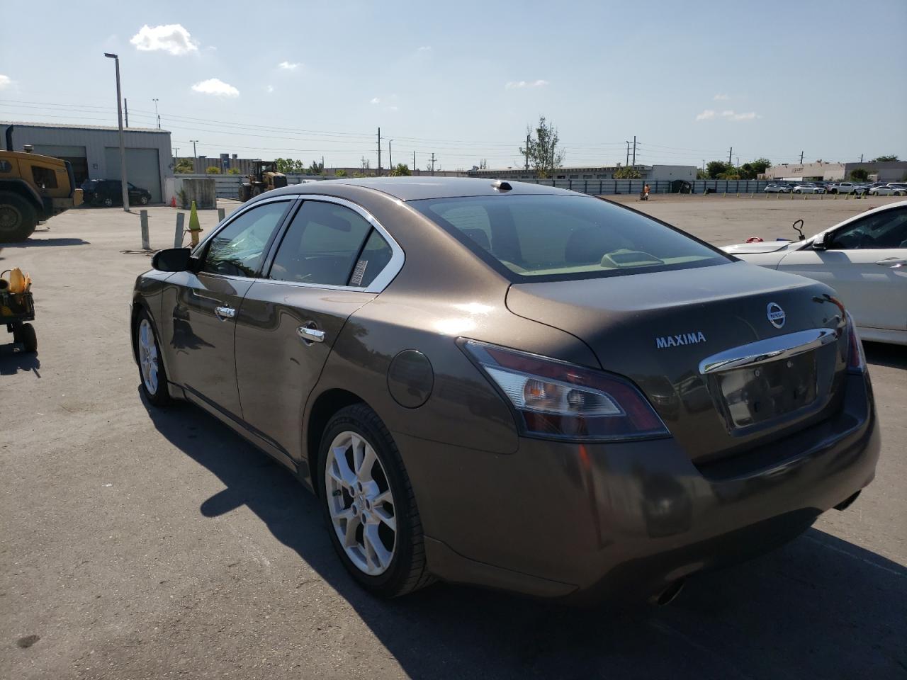 Photo 3 from auction – 2014 NISSAN MAXIMA S with VIN 1N4AA5AP8EC471254
