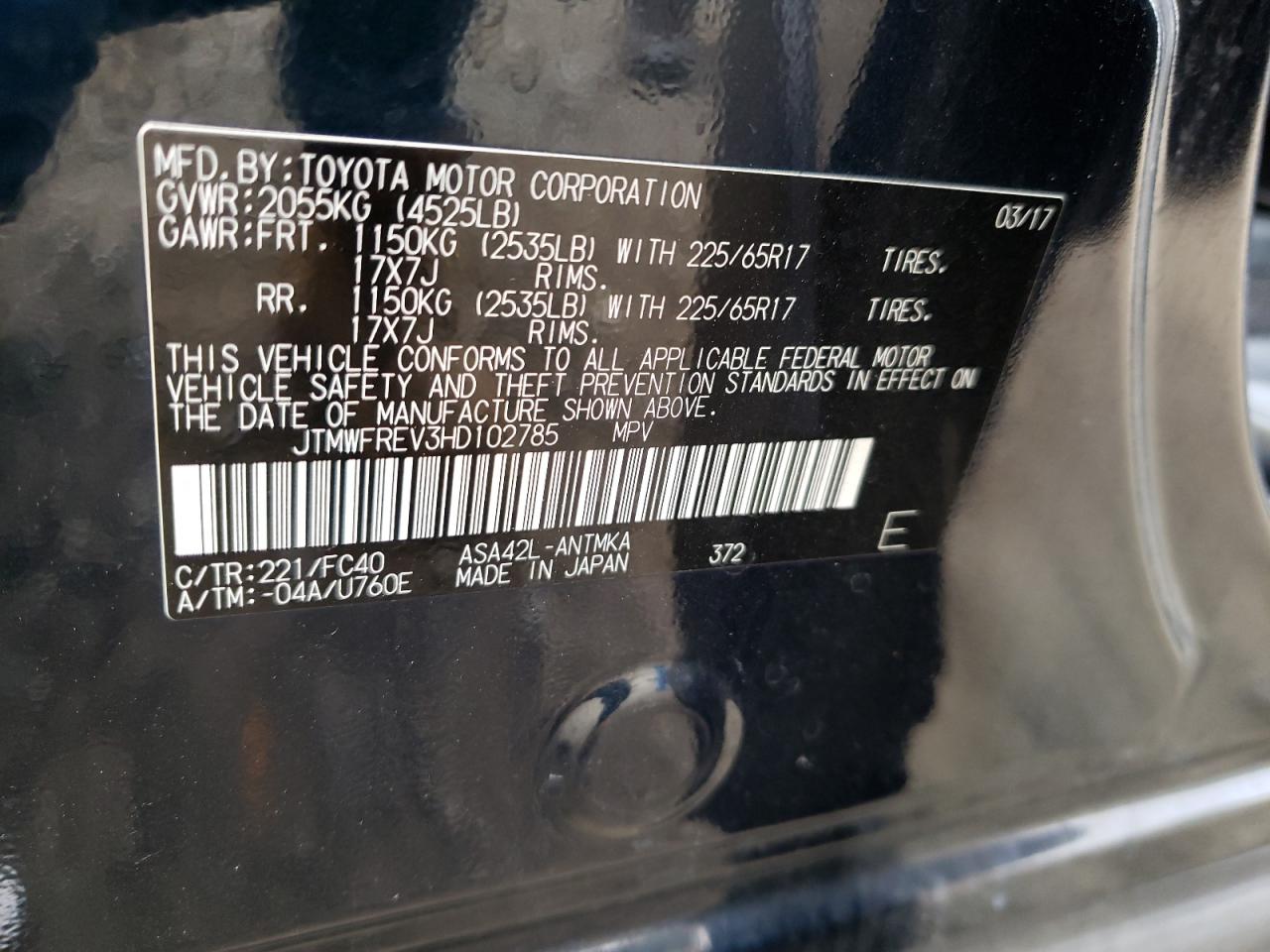 Photo 10 from auction – 2017 TOYOTA RAV4 XLE with VIN JTMWFREV3HD102785