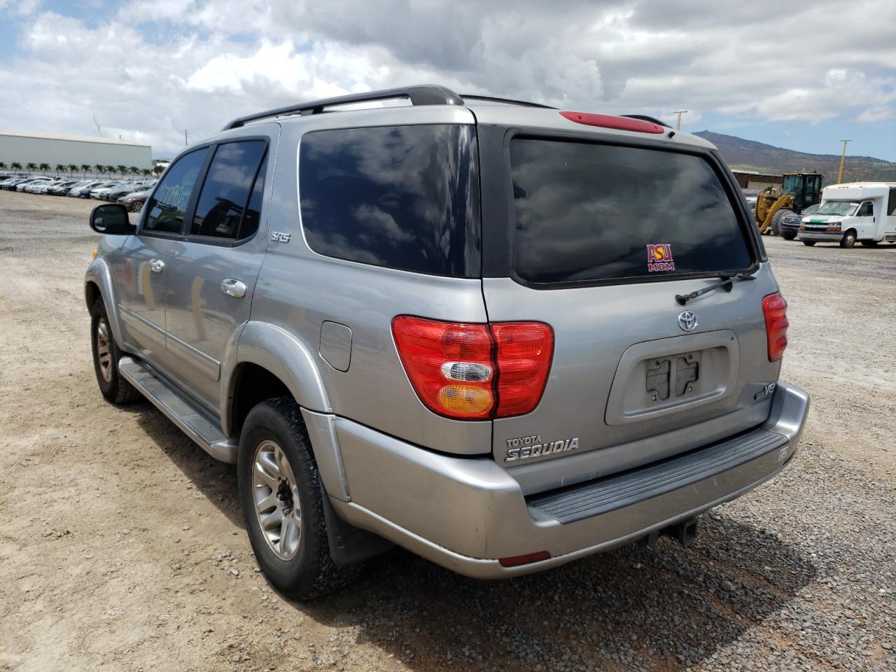 Photo 3 from auction – 2003 TOYOTA SEQUOIA SR with VIN 5TDZT34A73S162129