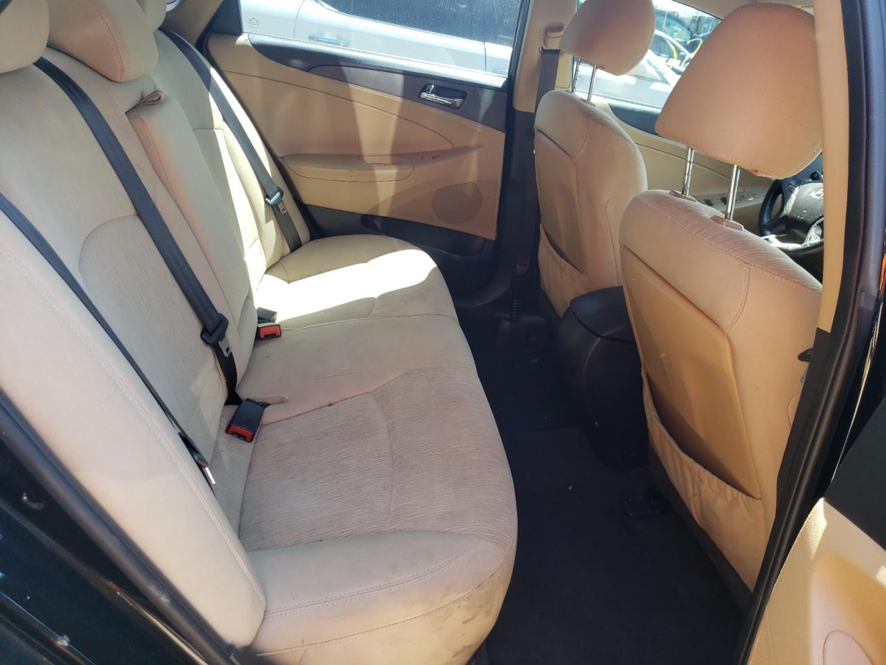 Photo 6 from auction – 2012 HYUNDAI SONATA GLS with VIN 5NPEB4AC1CH453969