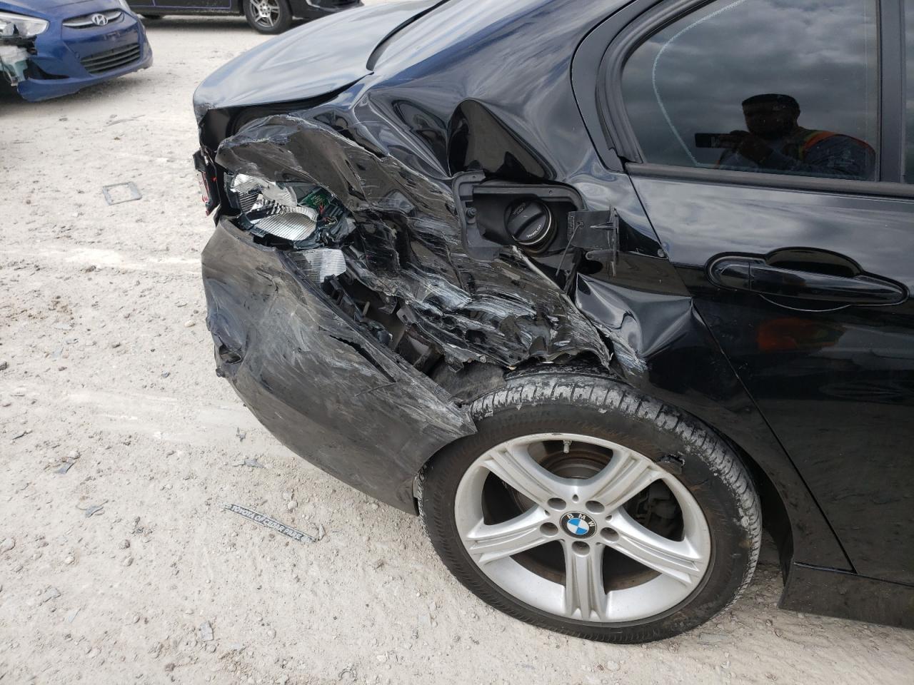 Photo 9 from auction – 2013 BMW 328 I with VIN WBA3A5G55DNP23695