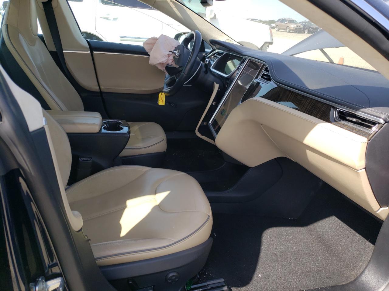 Photo 5 from auction – 2013 TSMR MODEL S with VIN 5YJSA1DP6DFP04178